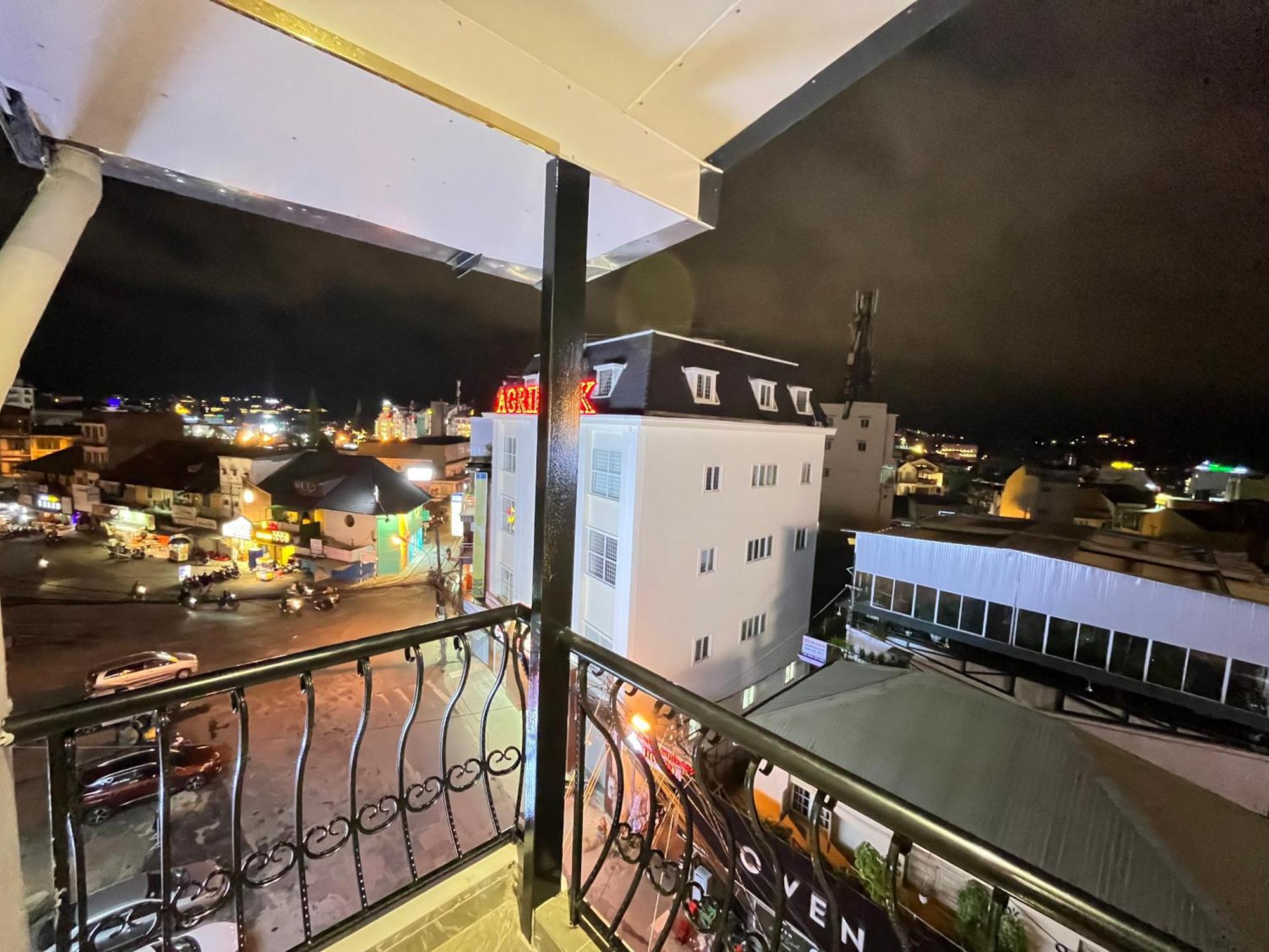 דה לאט Tuyet Mai Hotel מראה חיצוני תמונה